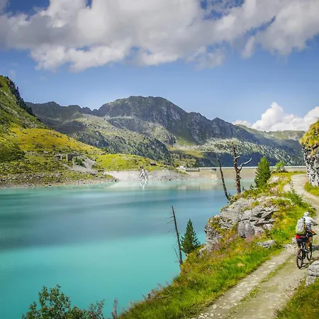 Pracondu 2 107 - Outdoor & Fun 4 Pers